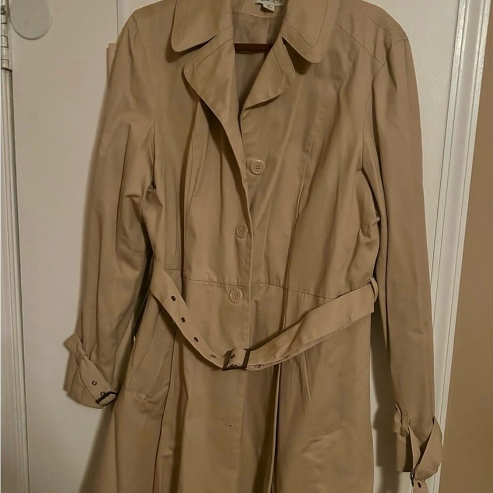 Classic Beige Women's Trench Coat